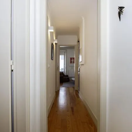 Artistic Duplex Apartment Lisbon
